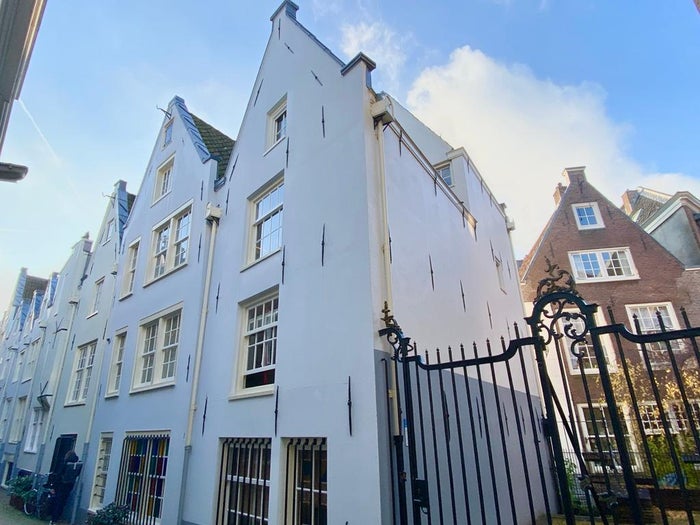 Te huur: Appartement Gedempte Begijnensloot 13 A in Amsterdam