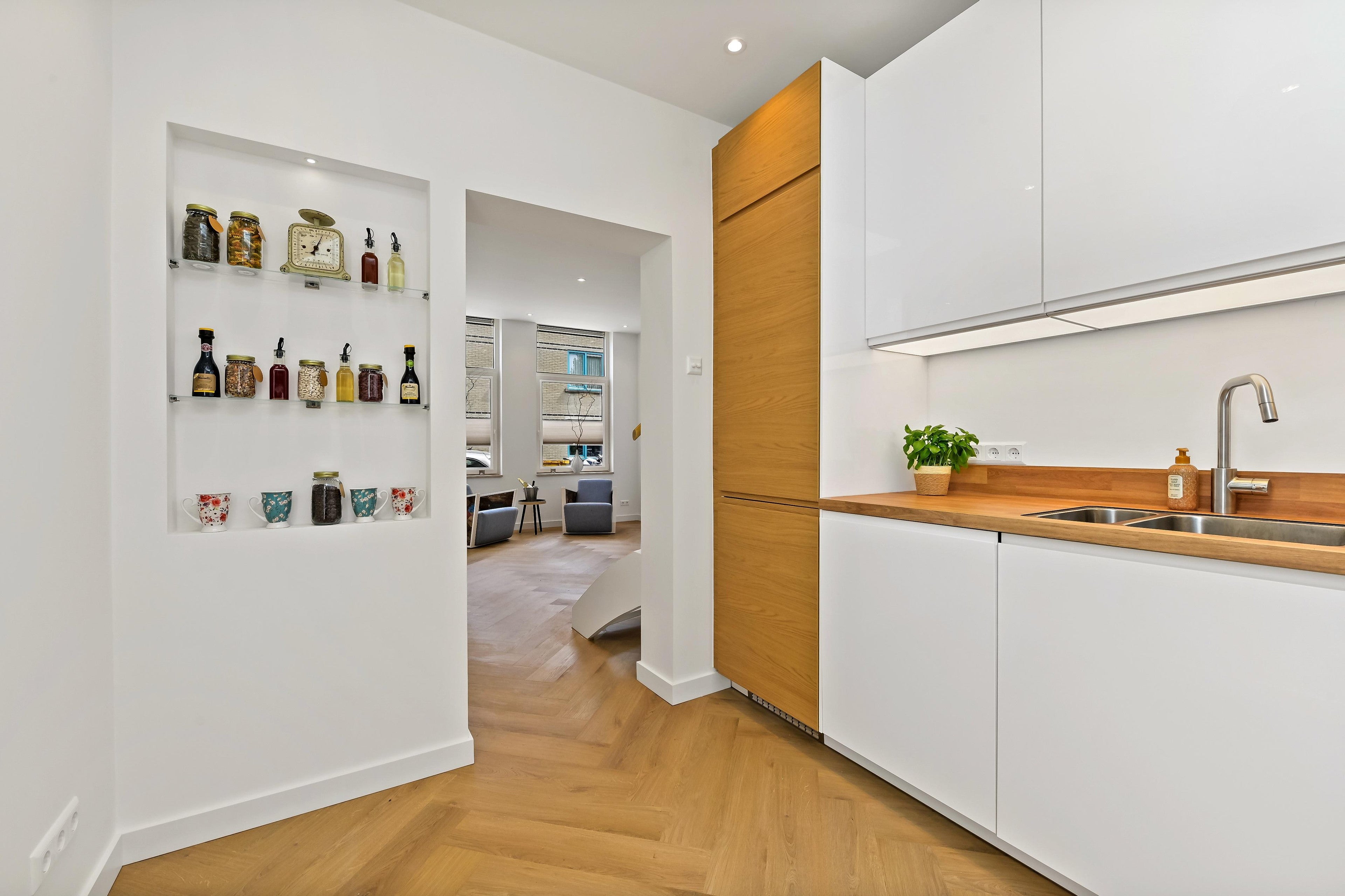 Te huur Huis d'Aumeriestraat 67 in Den Haag
