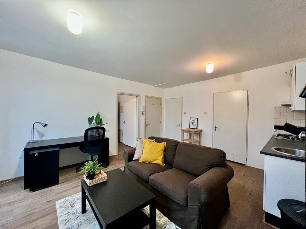 Te huur Appartement West-Kruiskade in Rotterdam