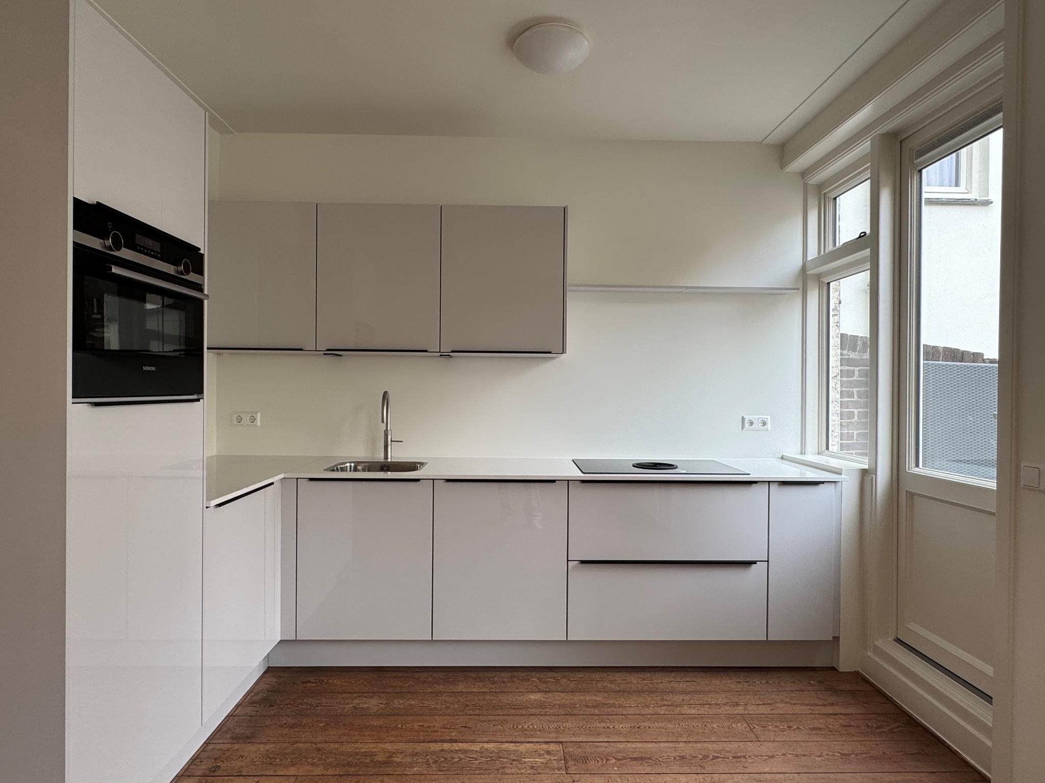 Te huur Appartement Molenpad 14 1 in Amsterdam