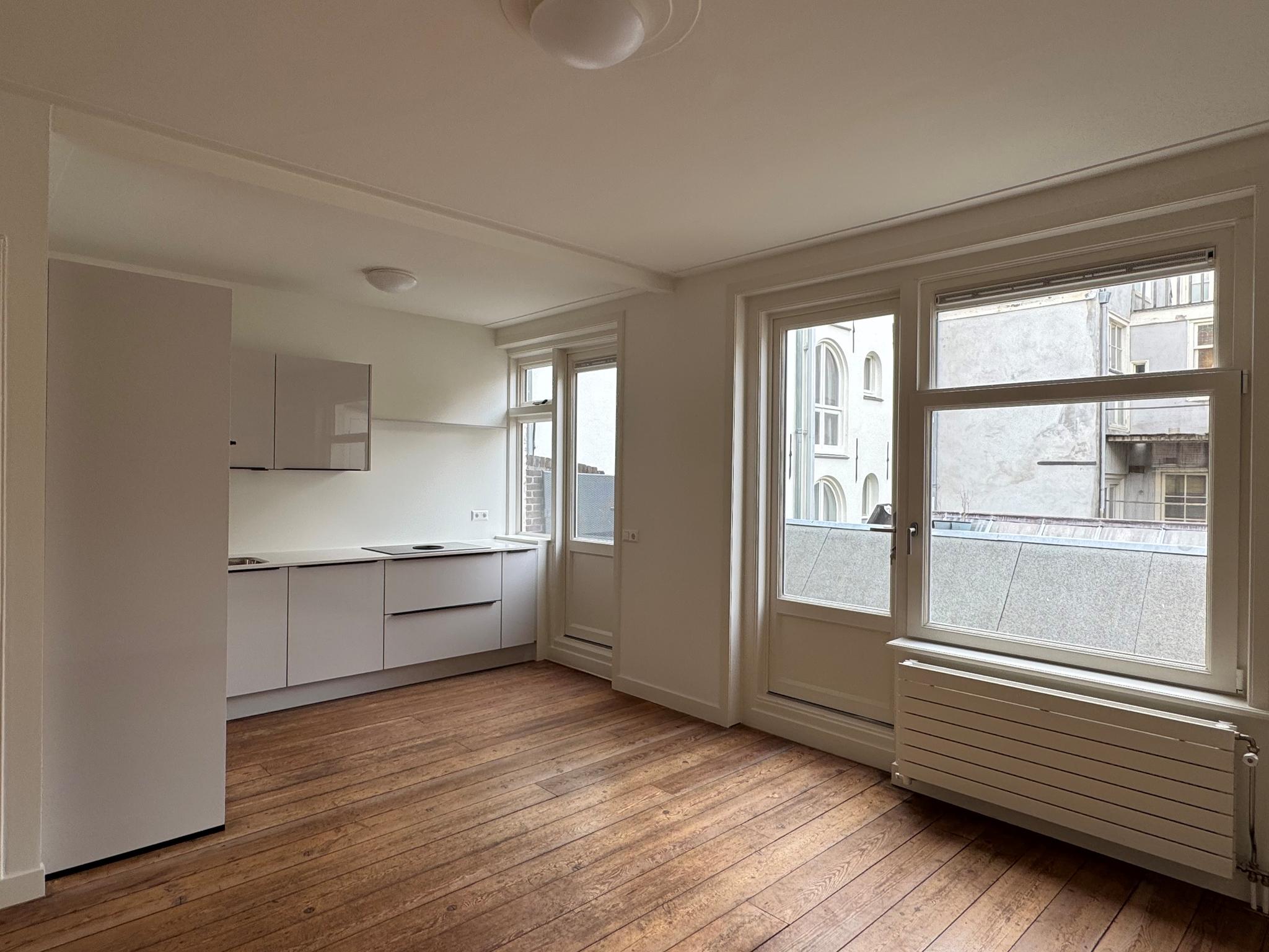 Te huur Appartement Molenpad 14 1 in Amsterdam