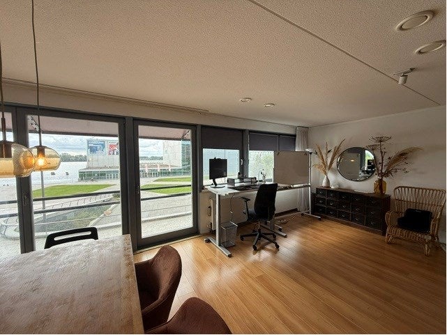 Woning te huur: Esplanade, Almere