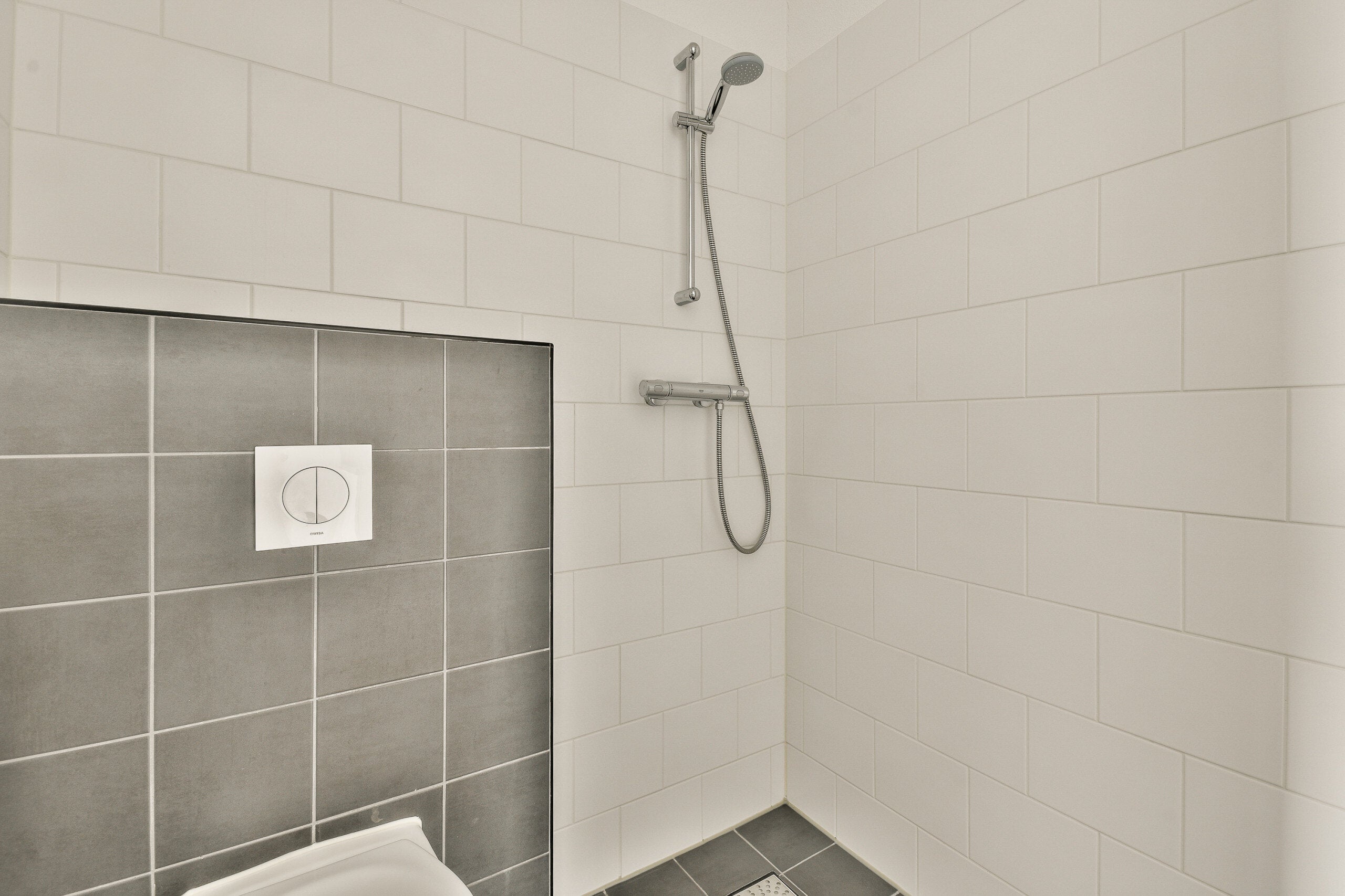 Studio te huur: Waldorpstraat 1170, 'S-Gravenhage