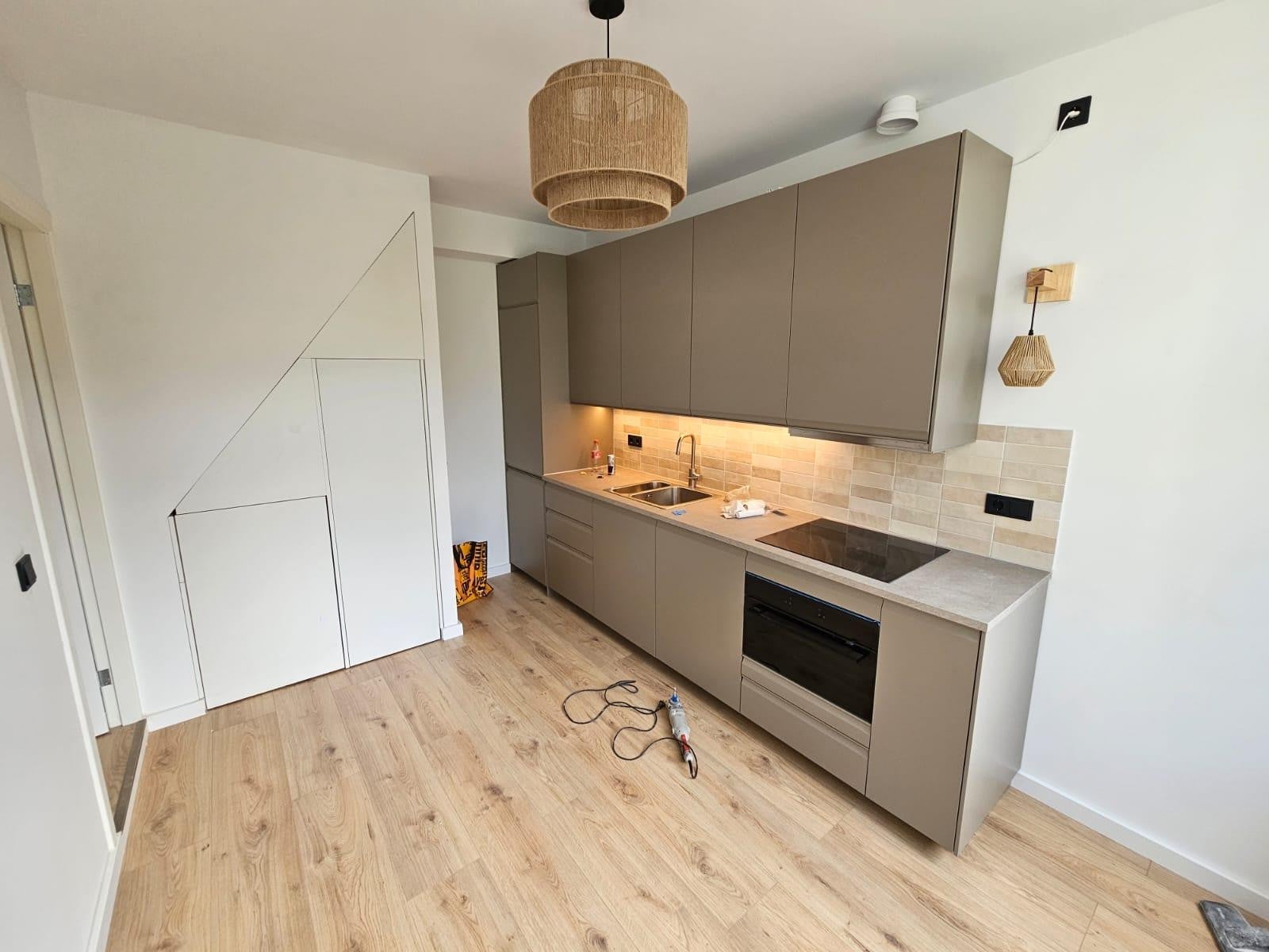 Appartement te huur: Emmastraat 11B, Rotterdam