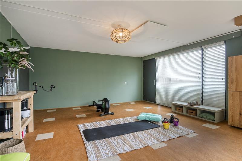 Hoekwoning te koop: Azorenweg 27, Almere