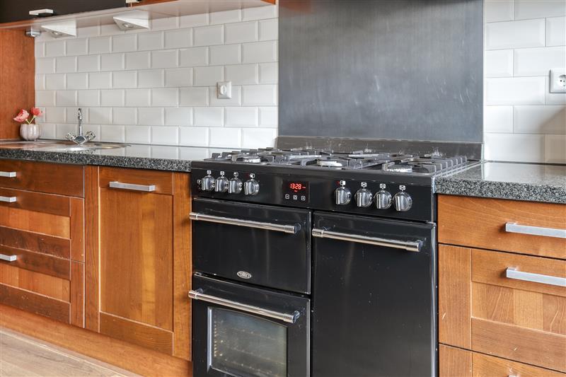 Hoekwoning te koop: Azorenweg 27, Almere