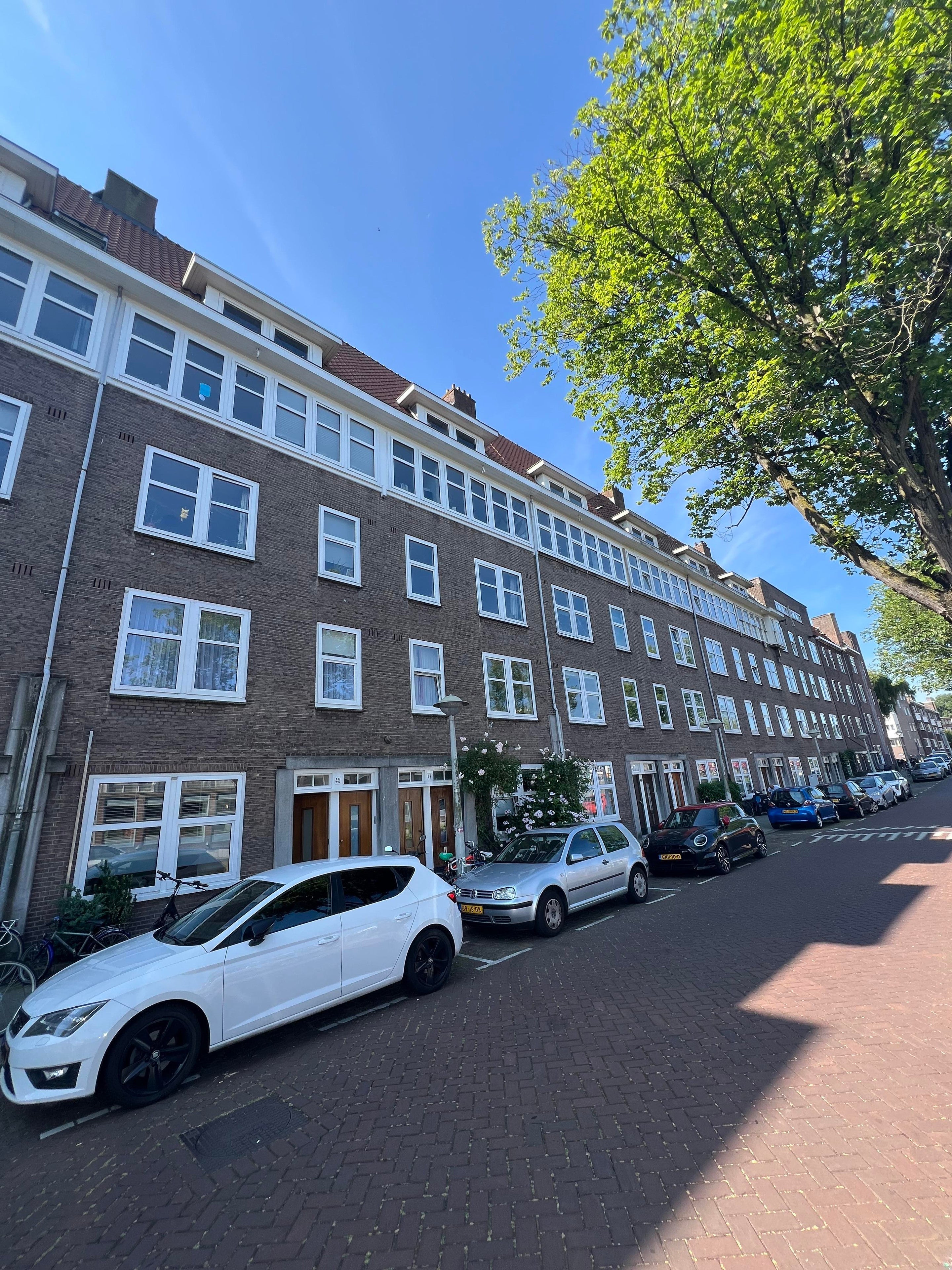 Appartement Postjeskade in Amsterdam