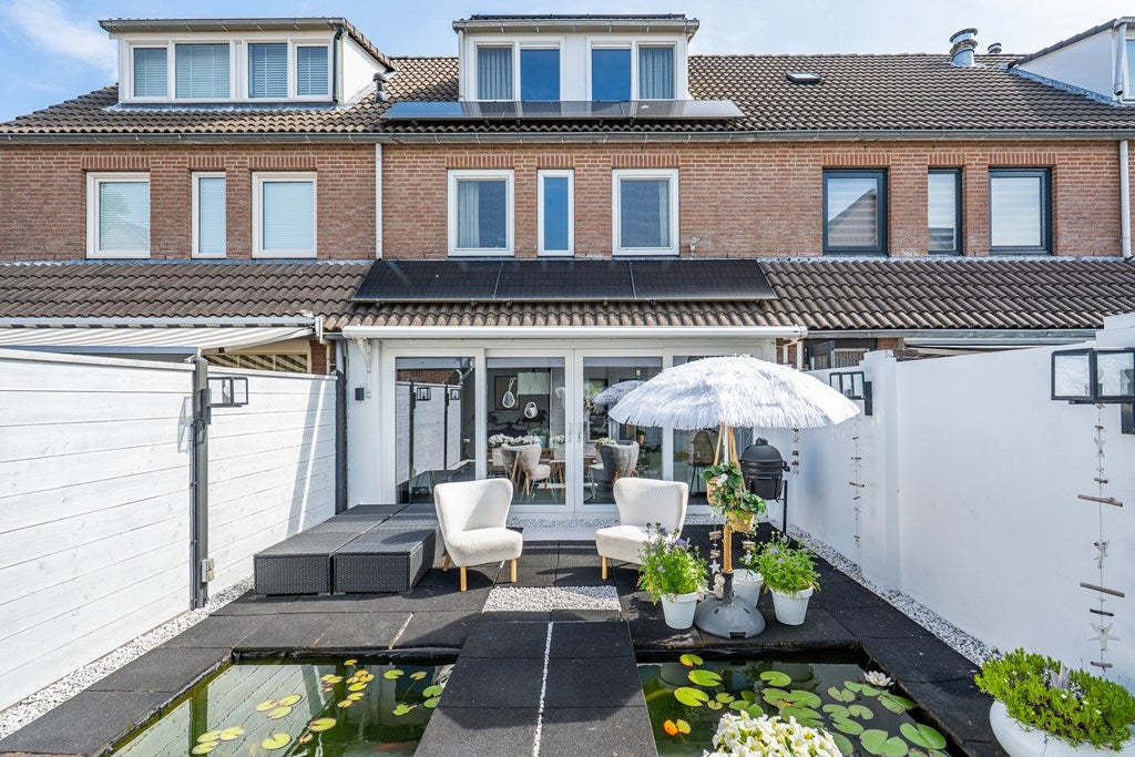 Tussenwoning te koop: Muntstraat 7, Lisserbroek