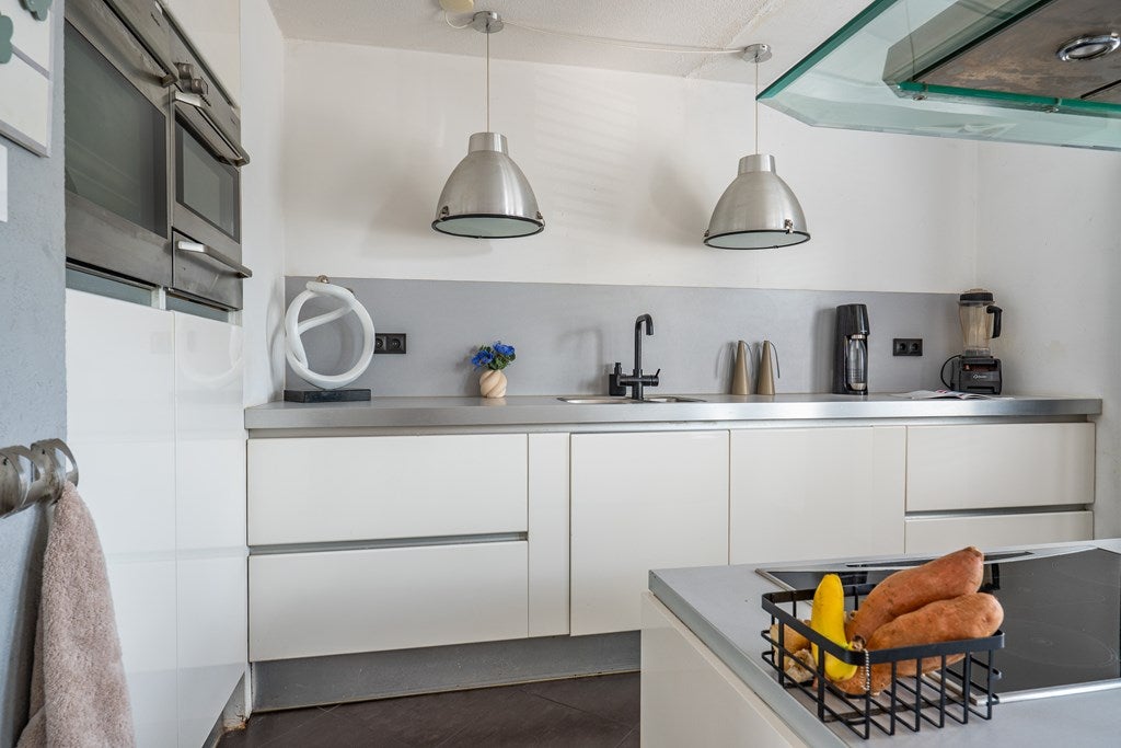 Tussenwoning te koop: Muntstraat 7, Lisserbroek