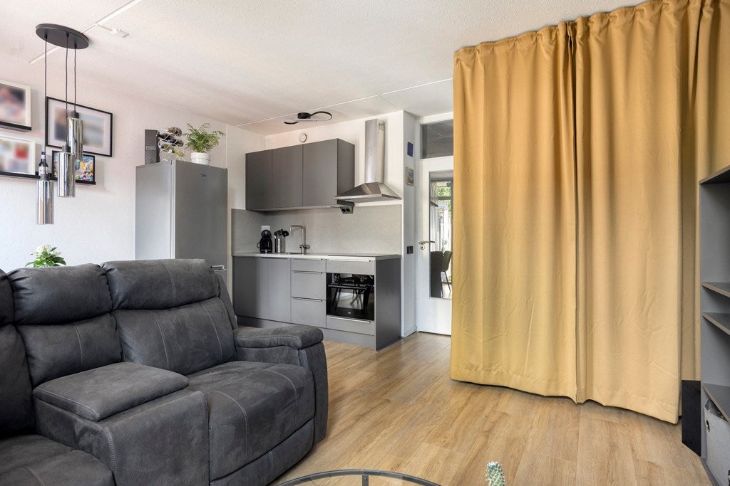 Studio te koop: Meendaal 116A, Maastricht