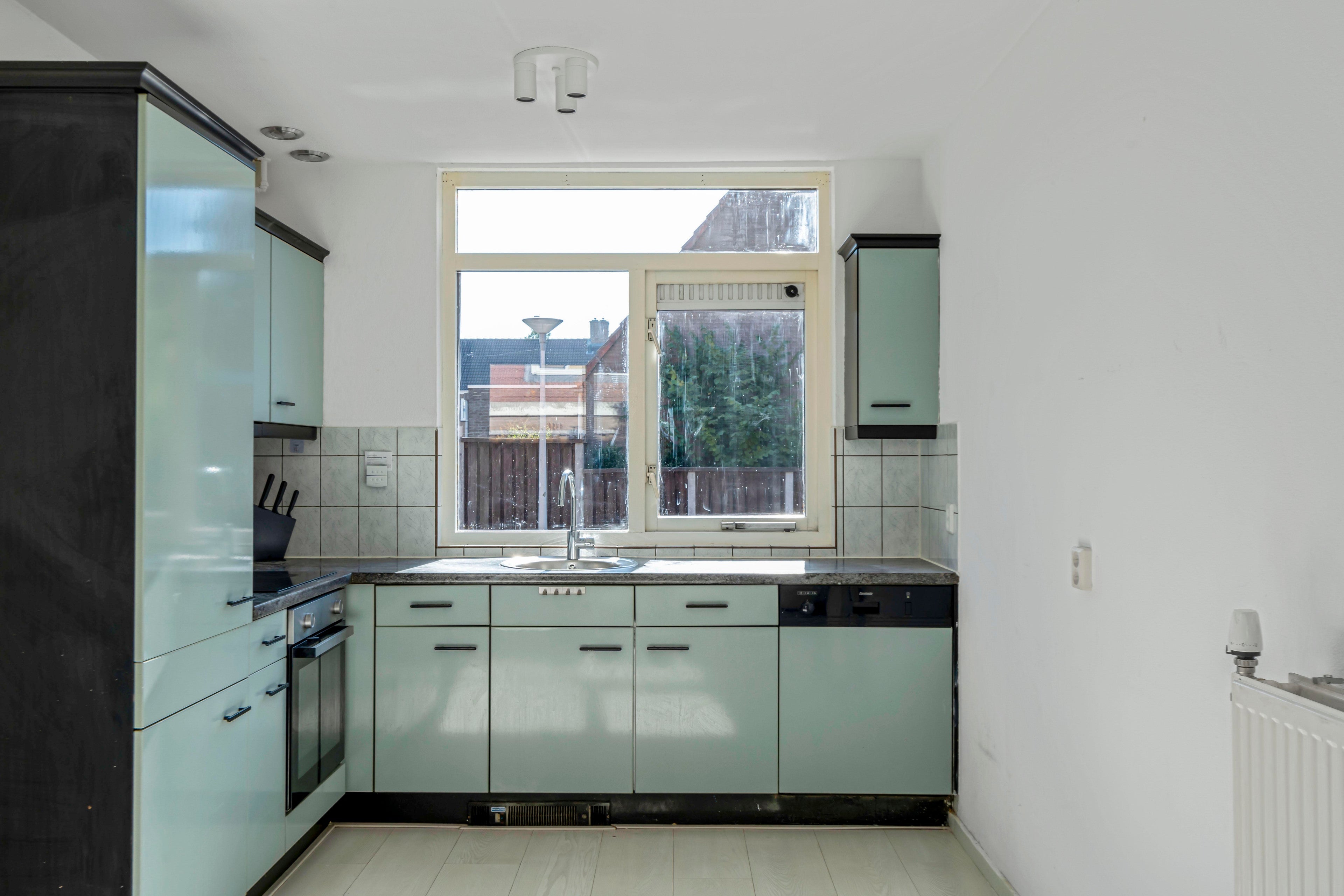 Kamer te koop: Warmelostraat, Rotterdam