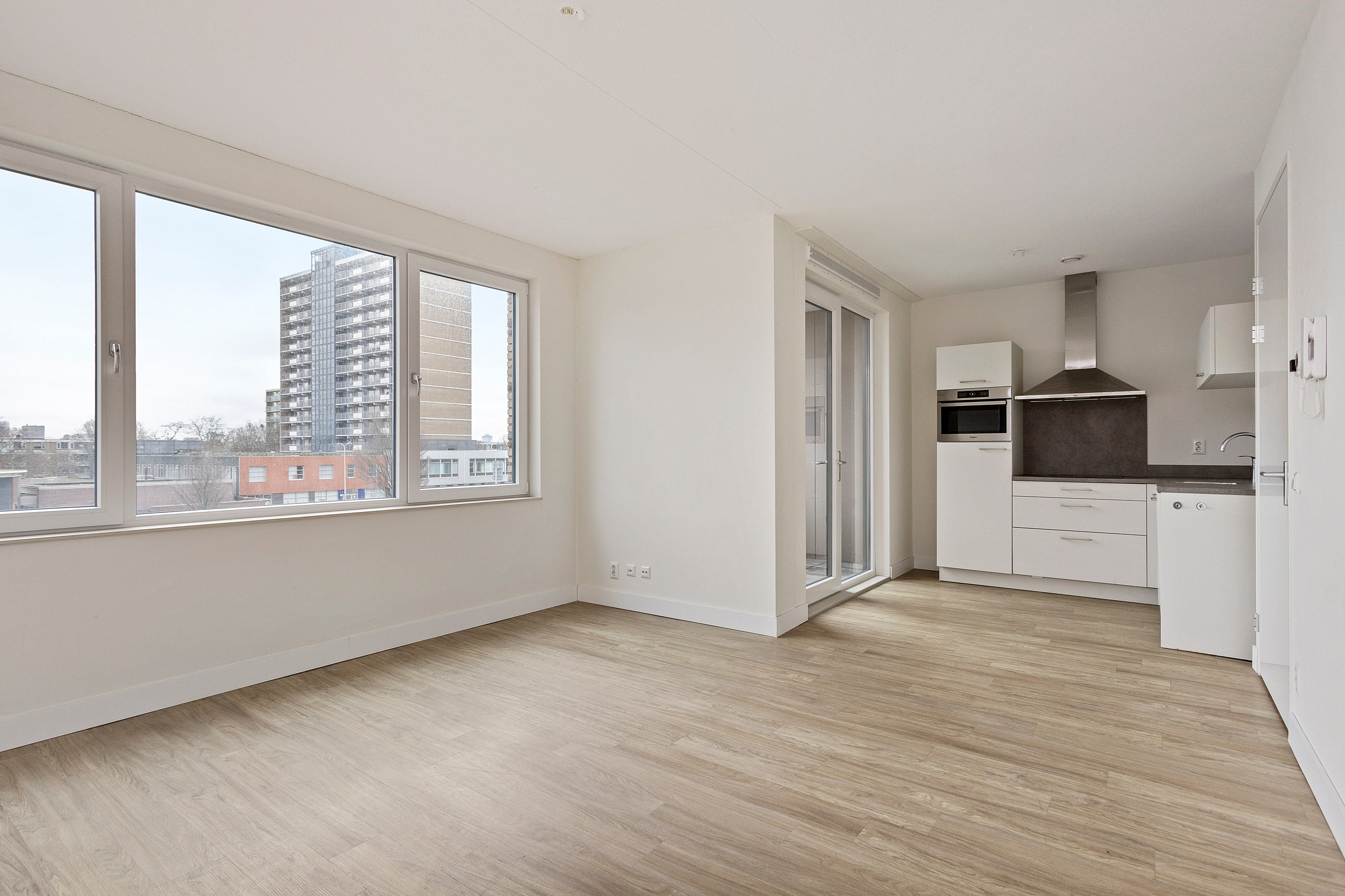 Te huur Appartement 1e Lulofsdwarsstraat 2 Q in Den Haag