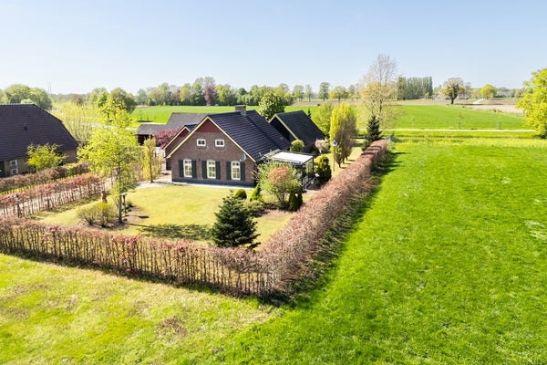 Huis Luimesweg 20 in Breedenbroek