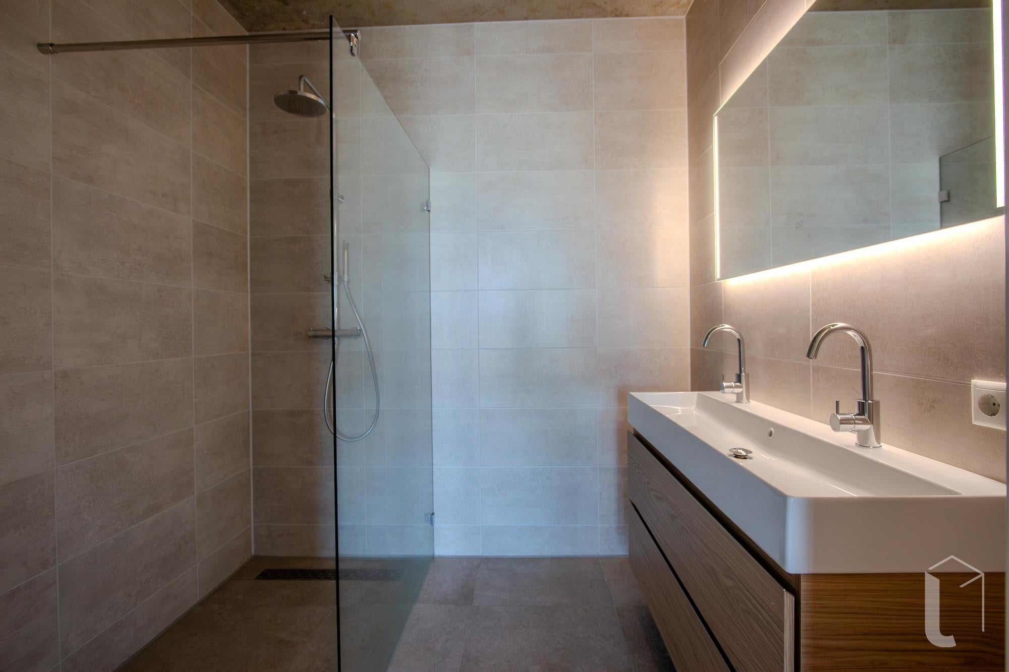 Woning te huur: Piekstraat, Rotterdam