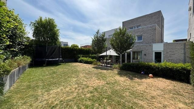 Tussenwoning te huur: Hoogveldlaan 71, Heerlen