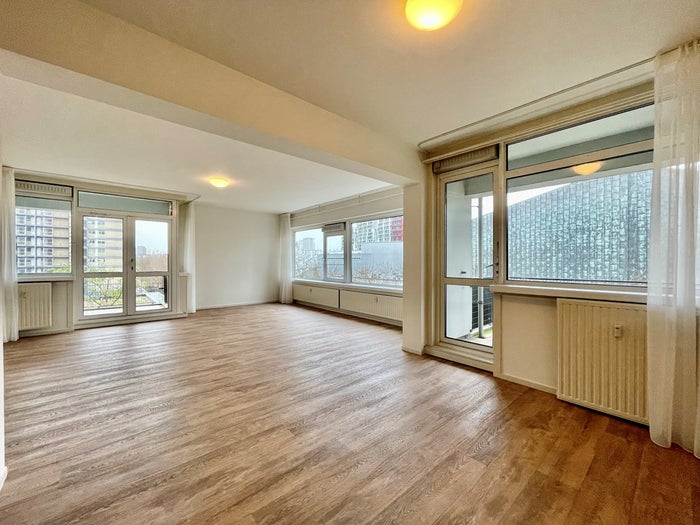 Te huur: Appartement Kruiskade in Rotterdam