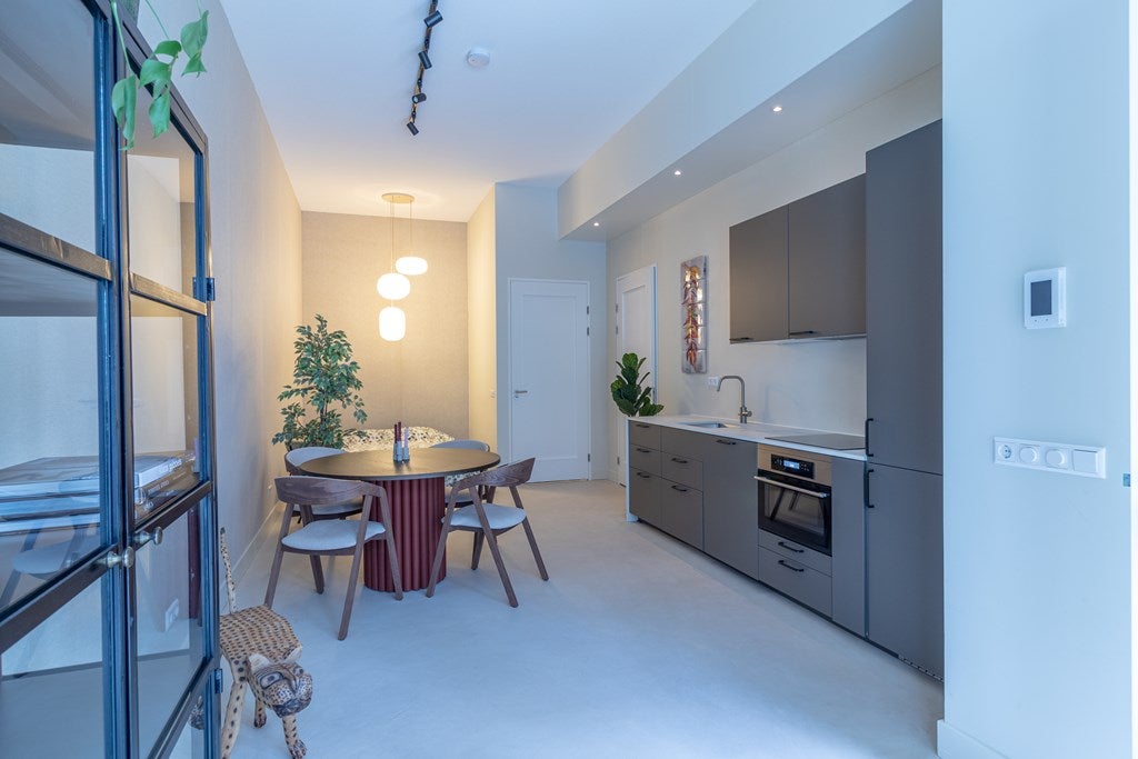 Appartement te huur: Kartonstraat 12, Amsterdam