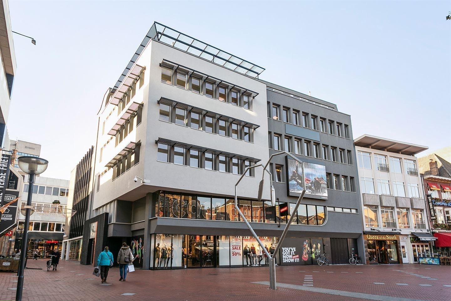 Flat Jan van Hooffstraat