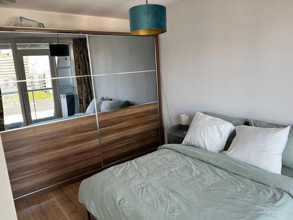 Woning te huur: Kruisplein, Rotterdam