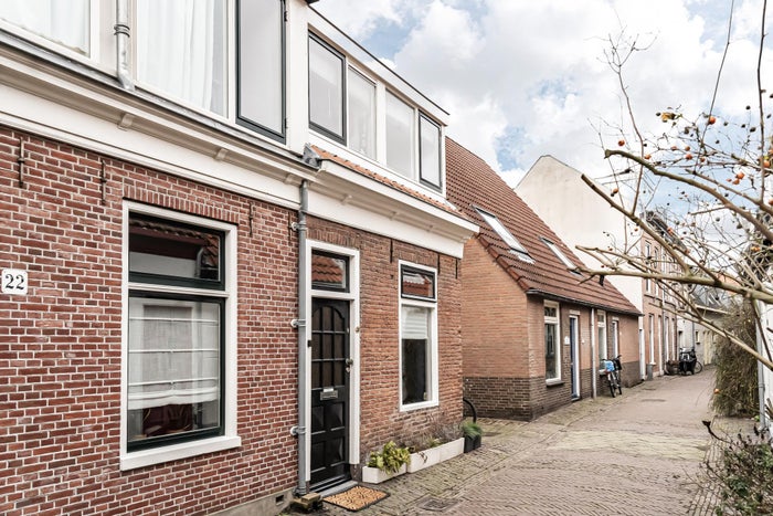 Leliestraat 20