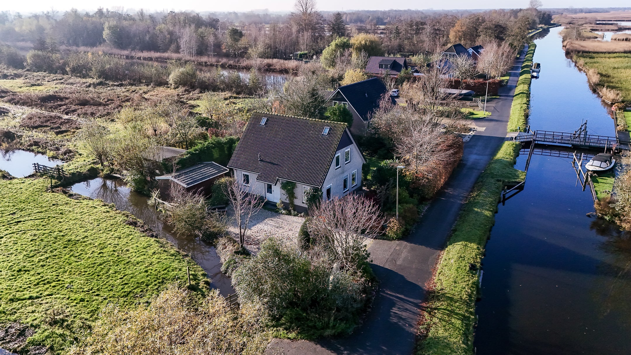 Huis Hollandsekade 1 in Woerdense Verlaat