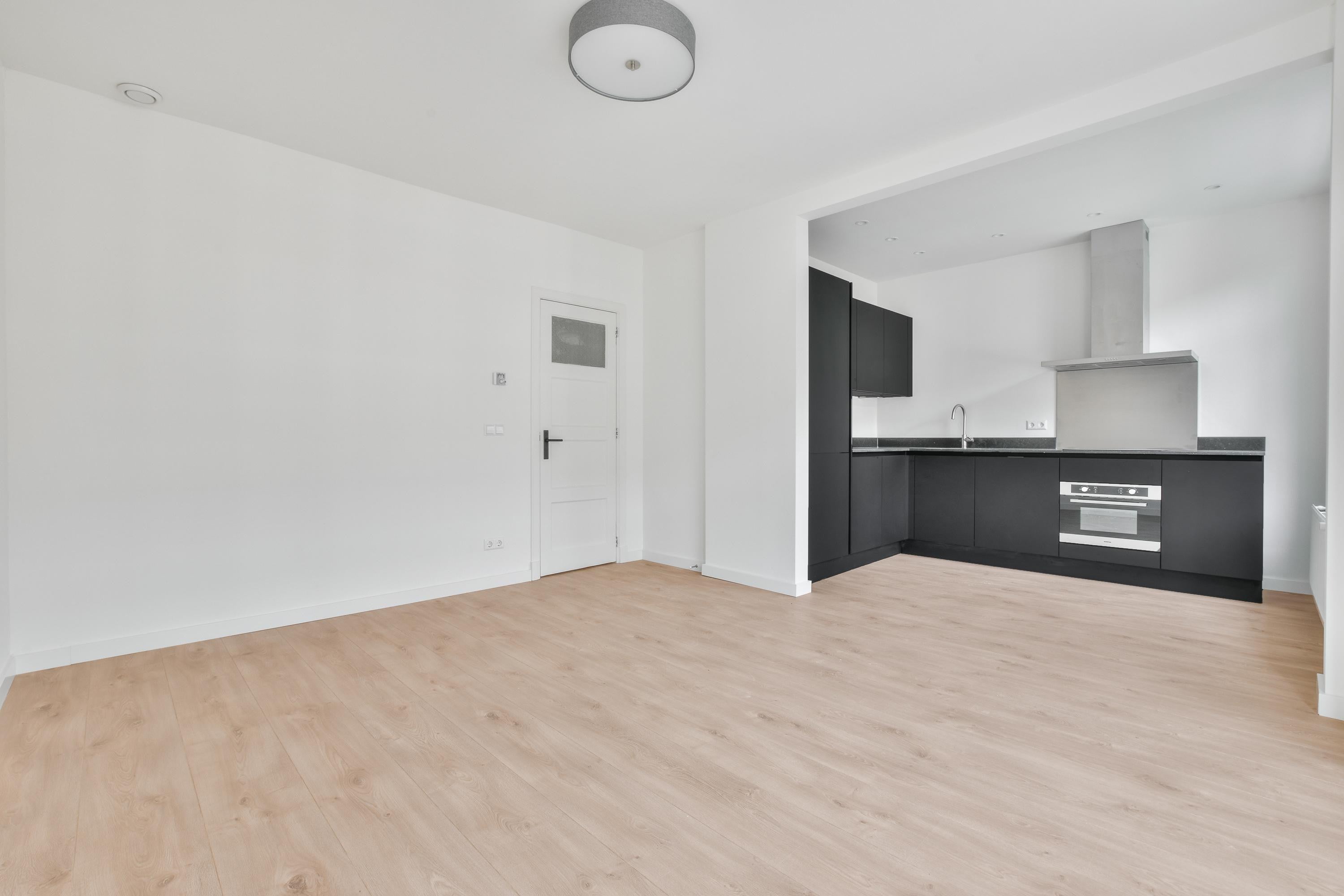 Te huur Appartement Van Walbeeckstraat in Amsterdam