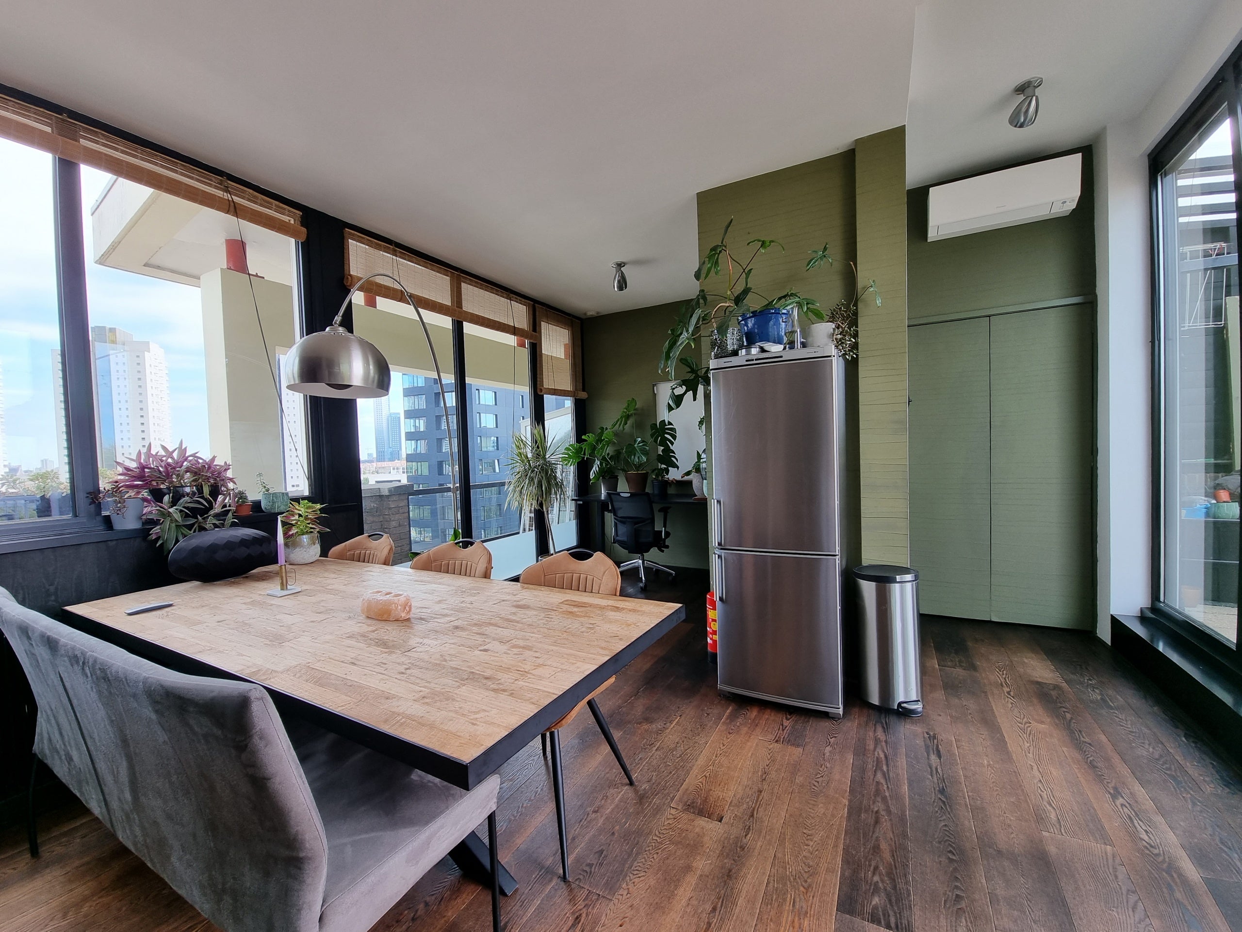 Te huur Appartement Schiedamsedijk in Rotterdam