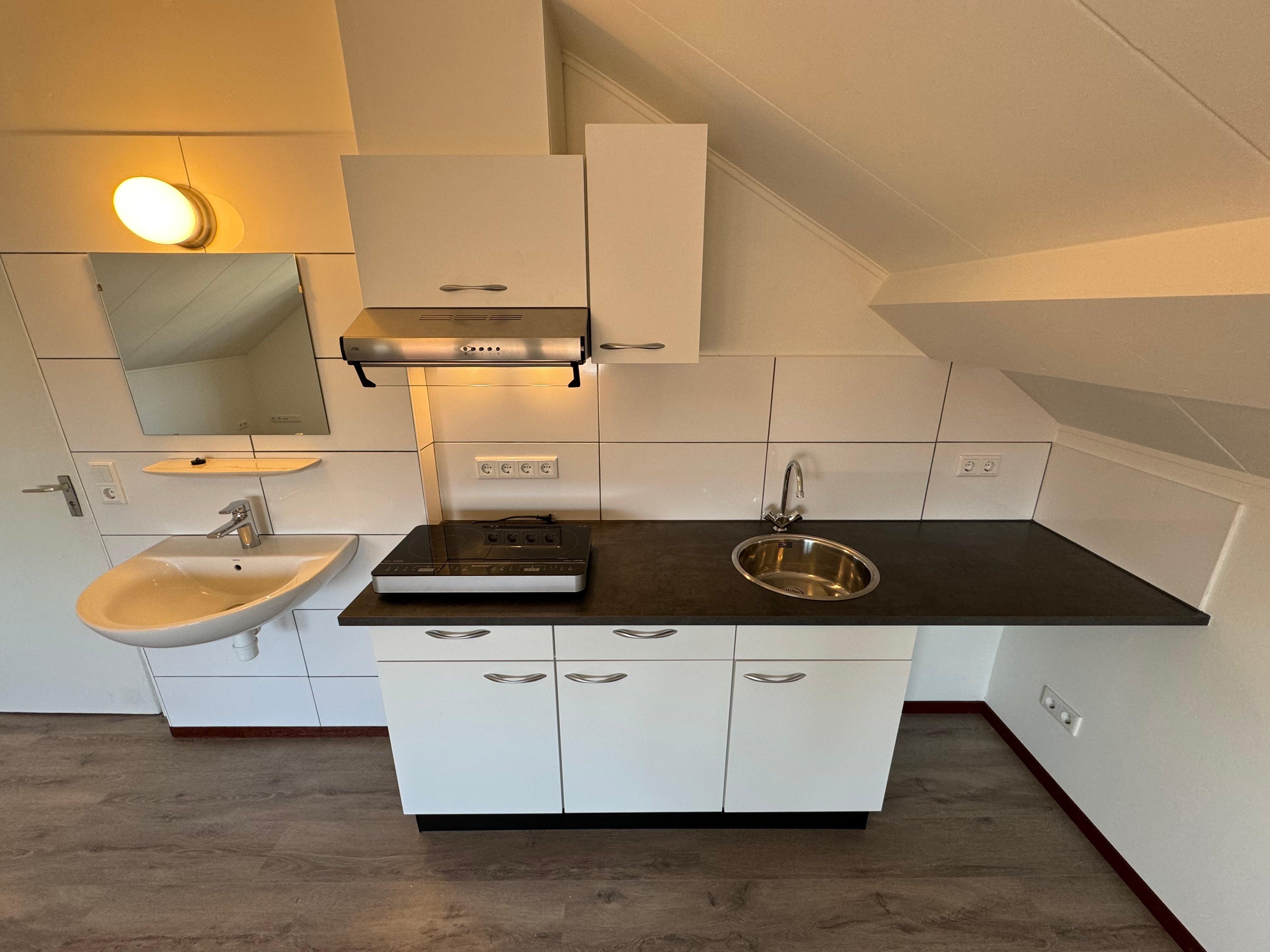 Kamer te huur: Meerssenerweg 13-9, Maastricht