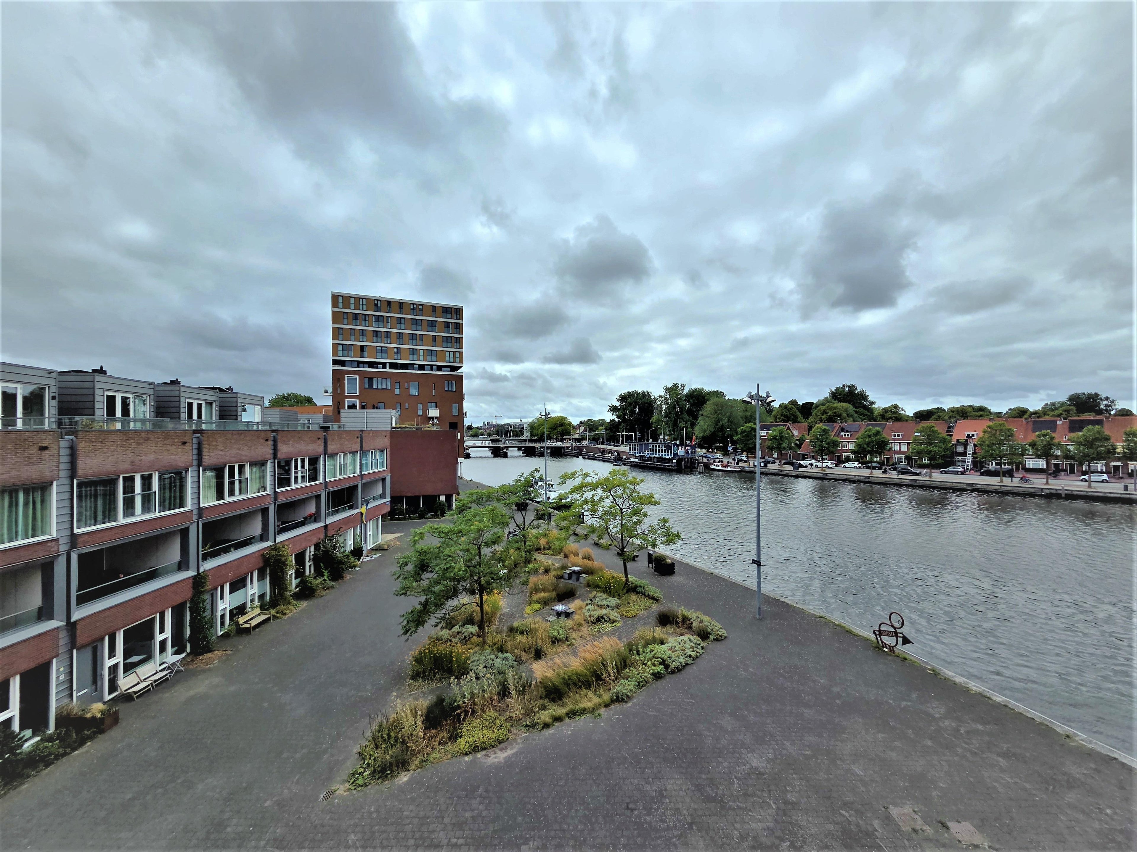 Woning te huur: Max Euweplein, Haarlem