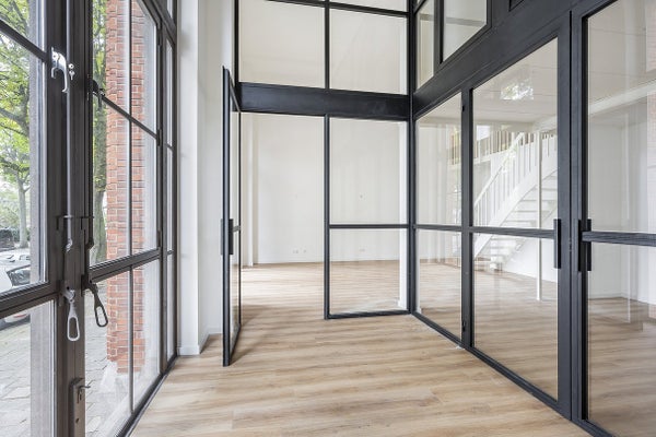 Flat Westzeedijk in Rotterdam