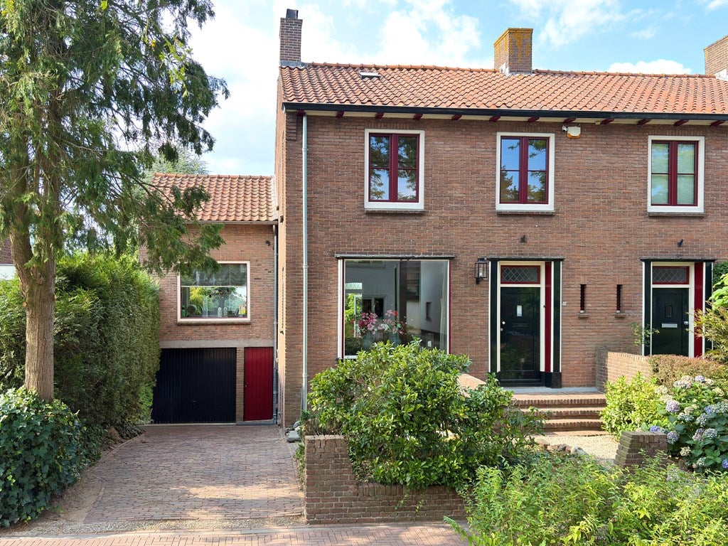 Huis Bruine Engseweg 20 in Rhenen