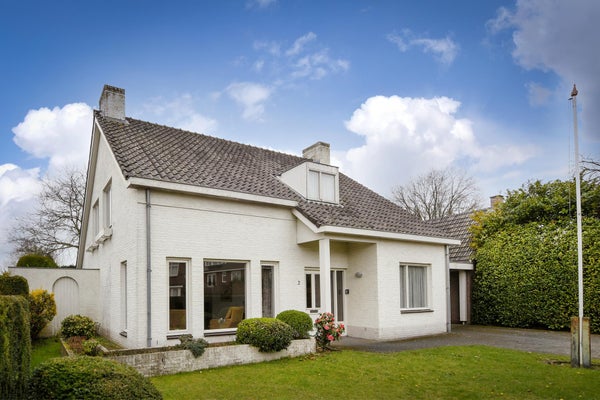 Huis te koop Bergstraat 2 in Waalre voor € 739.000