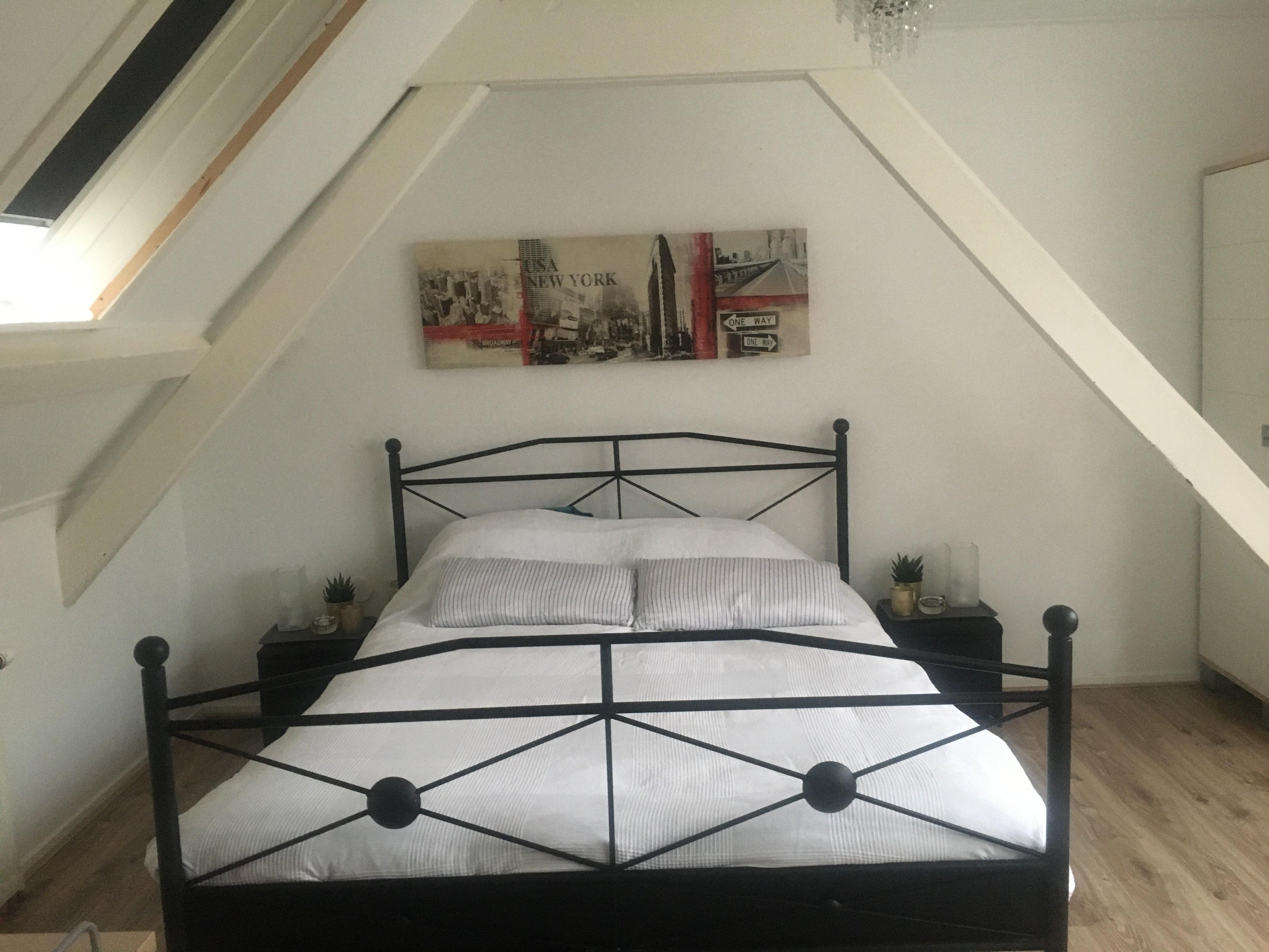 Appartement te huur: Gedempte Oude Gracht 116A, Haarlem