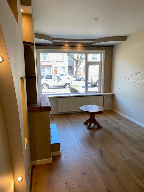 Woning te huur: De Genestetlaan, 'S-Gravenhage