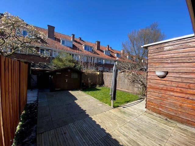 Woning te huur: De Genestetlaan, 'S-Gravenhage