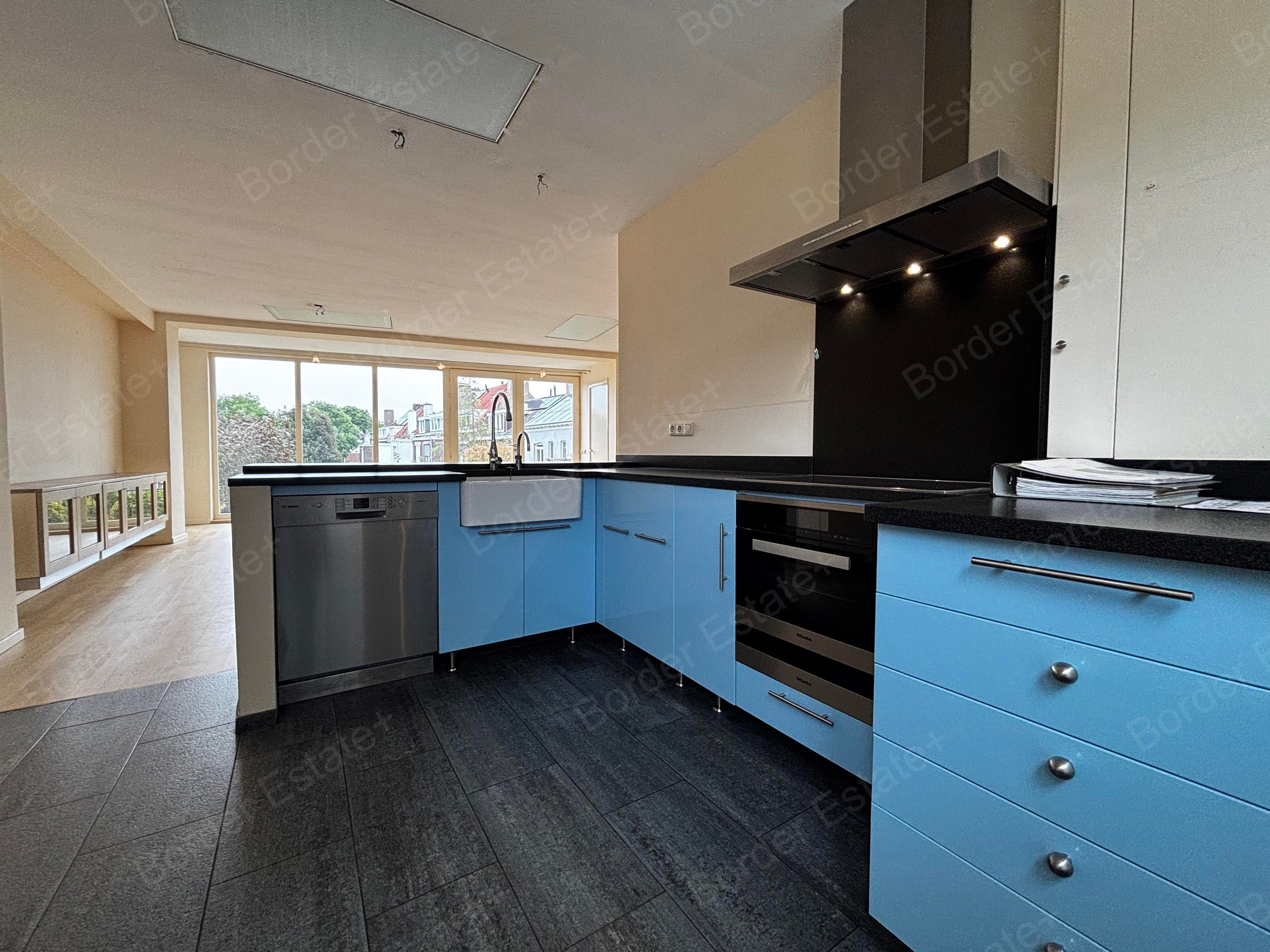 Woning te huur: Mergelweg, Maastricht