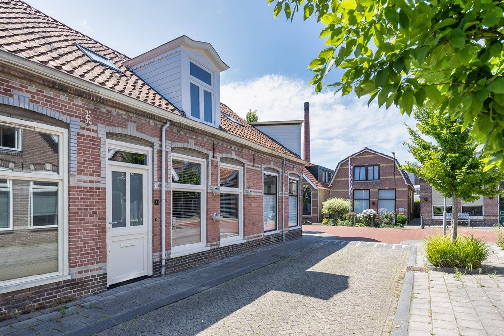 Huis 2e Hollandiastraat 4 in Bolsward
