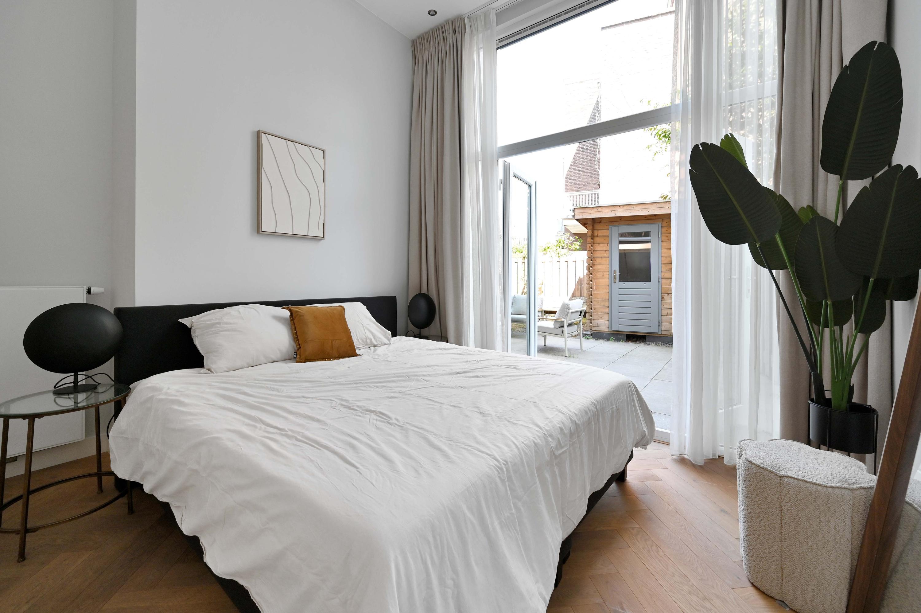 Woning te huur: Van Boetzelaerlaan, 'S-Gravenhage