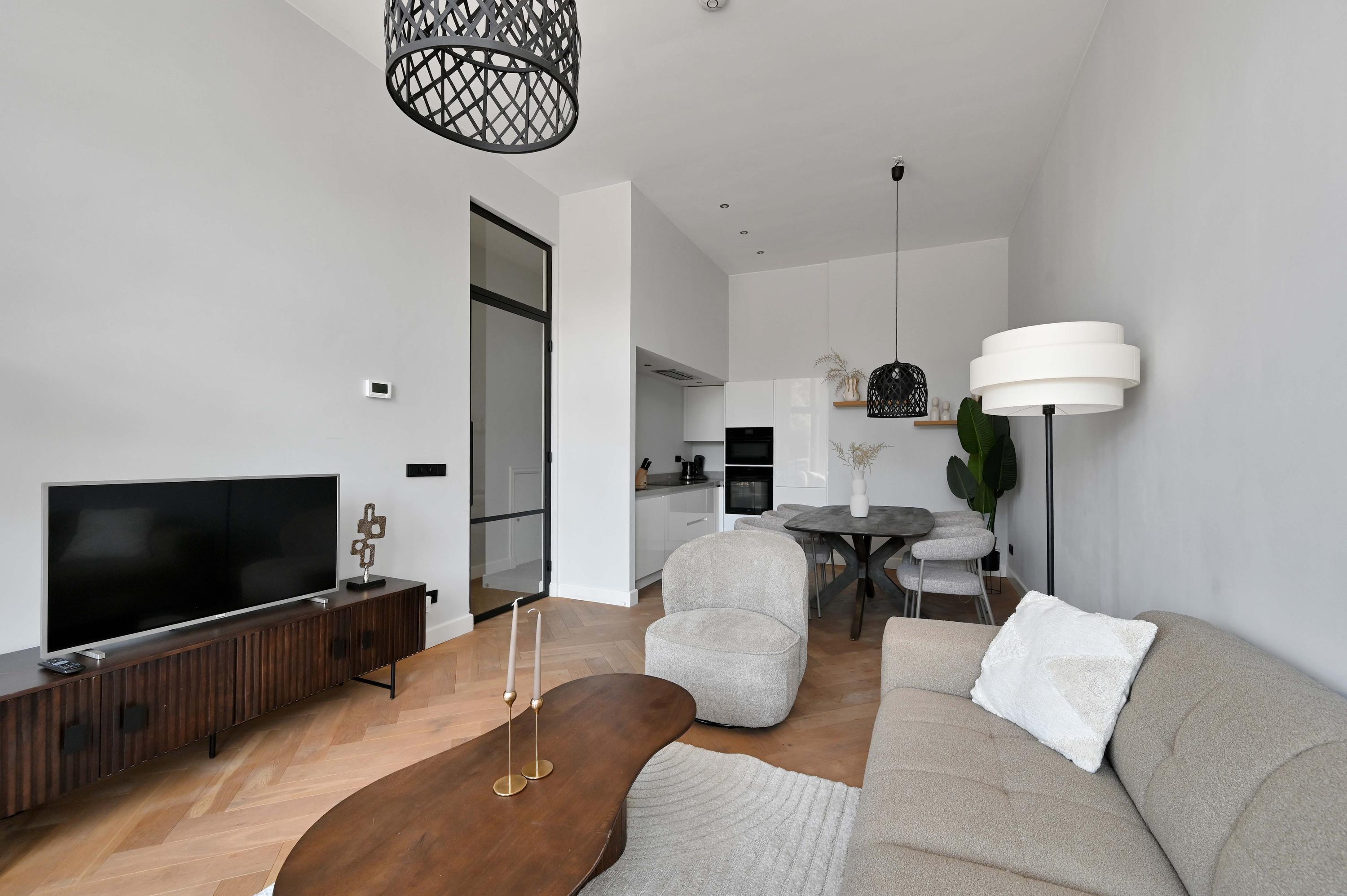 Woning te huur: Van Boetzelaerlaan, 'S-Gravenhage