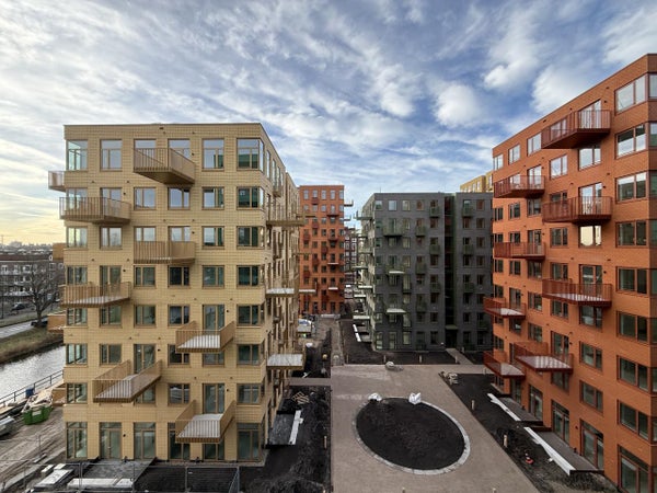 Flat Haarlemmerweg in Amsterdam