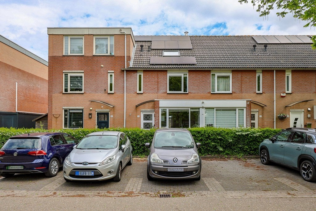 Huis Vleugelnootsingel 30 in Almere