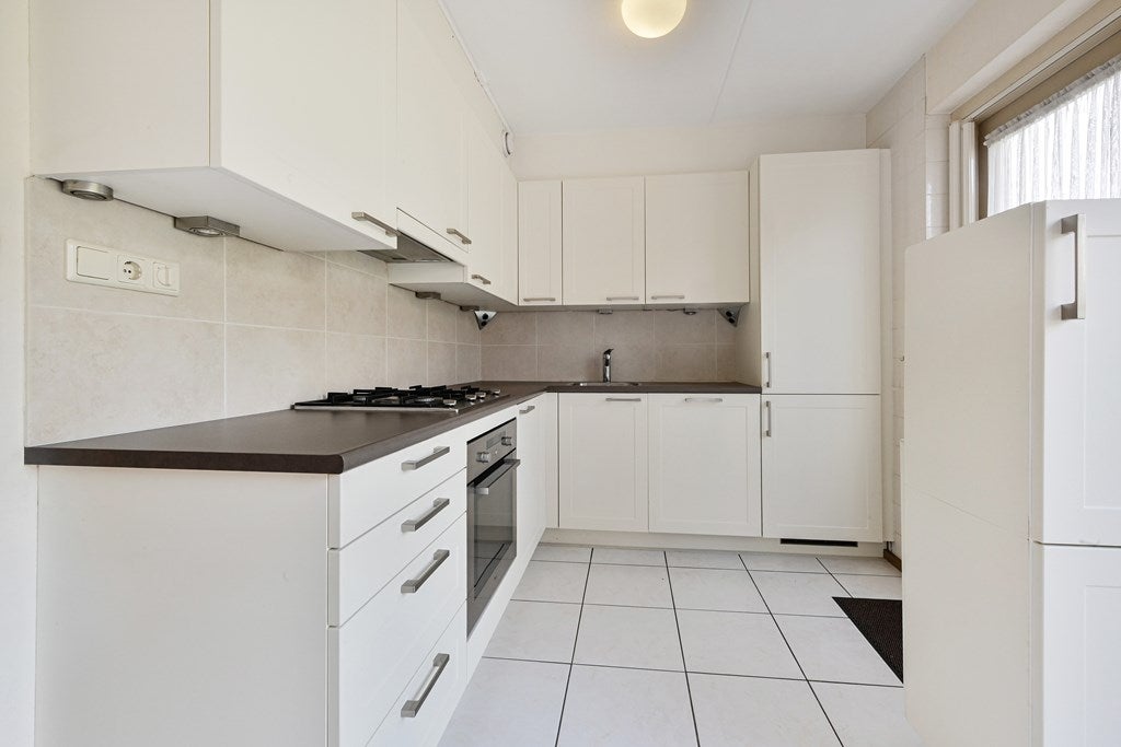 Tussenwoning te koop: Kievitsbloem 21, Nootdorp