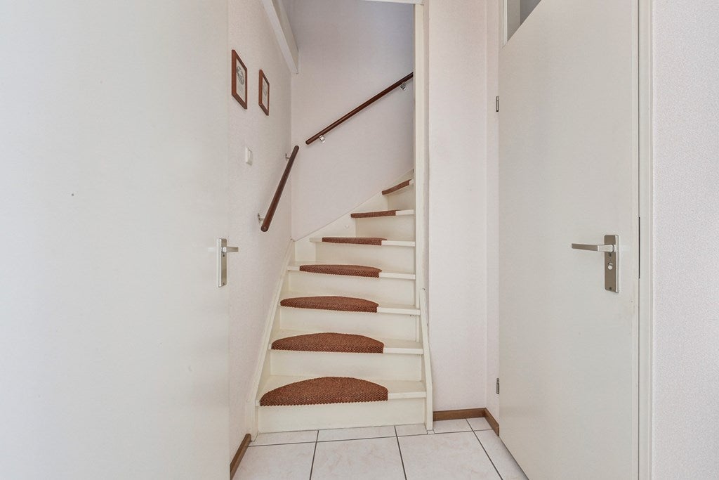 Tussenwoning te koop: Kievitsbloem 21, Nootdorp