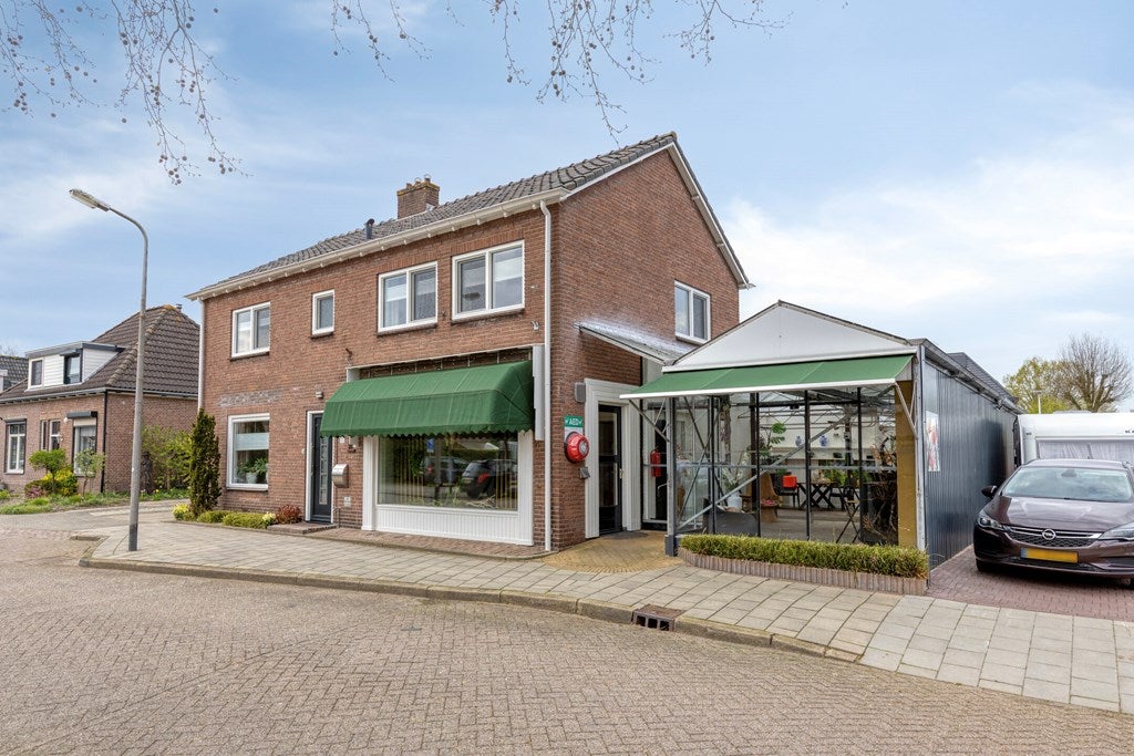Huis Eendrachtstraat 8 in Olst