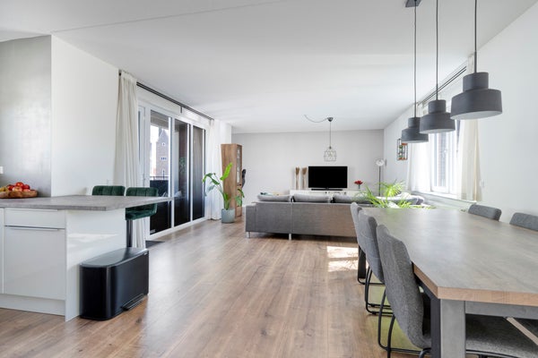Appartement Hellevoetstraat 11 in Rotterdam