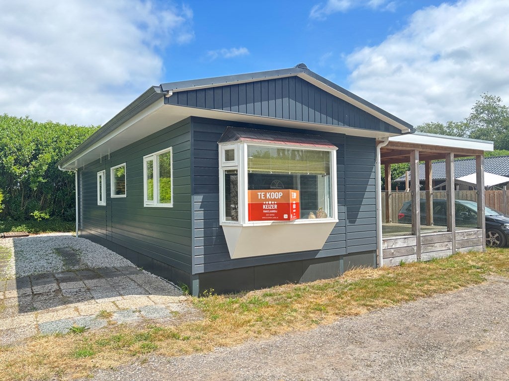 Huis De Ruyter de Wildtlaan 5 11 in Zorgvlied