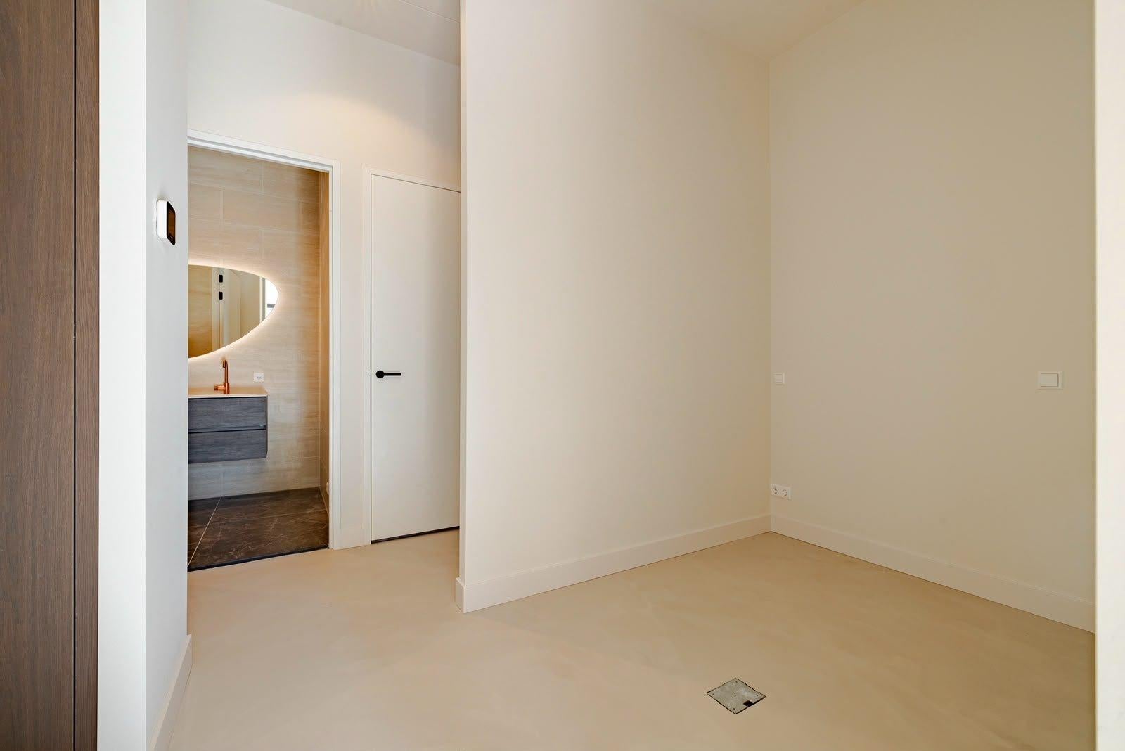 Studio te huur: Claes van Ruyvenstraat 4, Haarlem