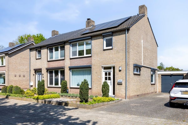 Huis Hoogstraat 74 in Horn