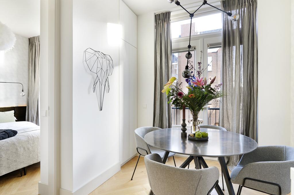 Woning te huur: Pieter Cornelisz. Hooftstraat, Amsterdam