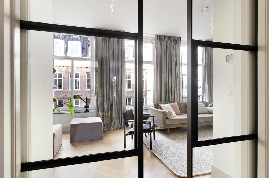 Woning te huur: Pieter Cornelisz. Hooftstraat, Amsterdam